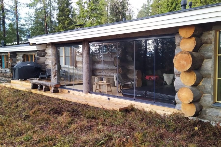 Kelomökin vilvoitteluterassi